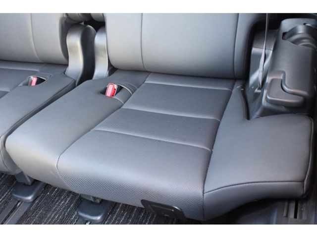 TOYOTA ALPHARD 2020 Image 31