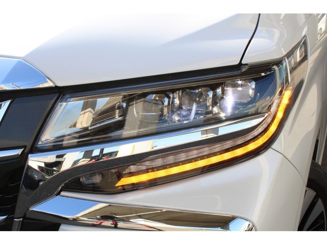 TOYOTA ALPHARD 2020 Image 31