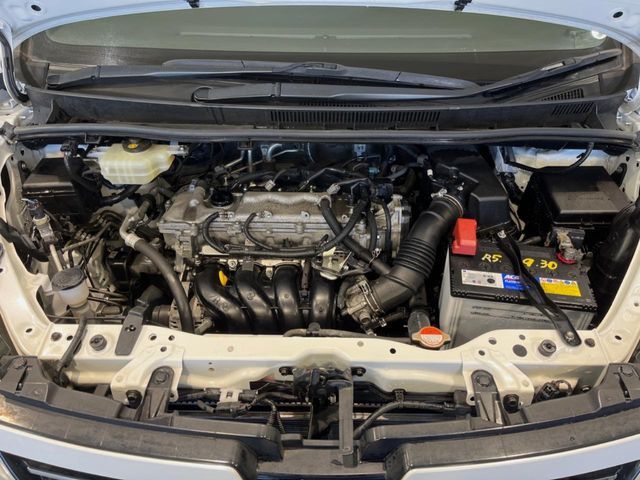 TOYOTA VOXY 2015 Image 31