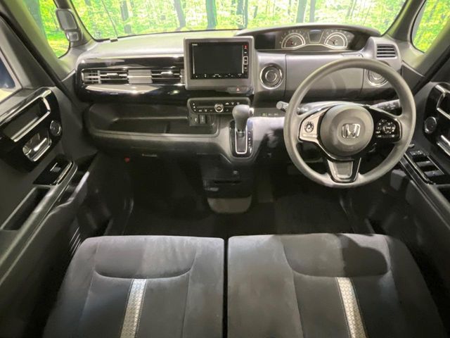 HONDA N BOX CUSTOM 2021 Image 31