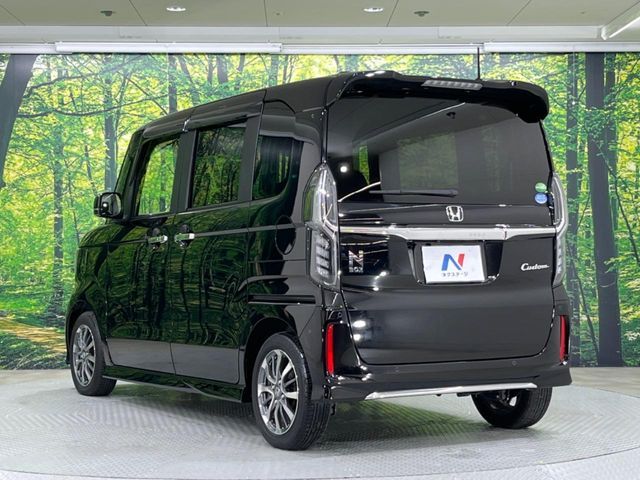 HONDA N BOX CUSTOM 2021 Image 31