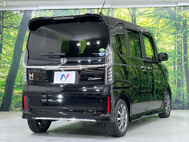 HONDA N BOX CUSTOM 2021 Image 31