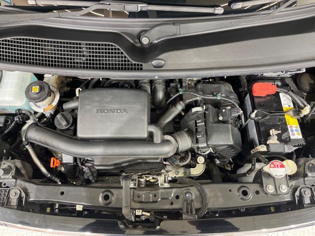 HONDA N BOX CUSTOM 2021 Image 31