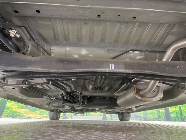 HONDA N BOX CUSTOM 2021 Image 31