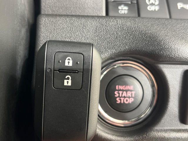 SUZUKI JIMNY NOMADE 2025 Image 31