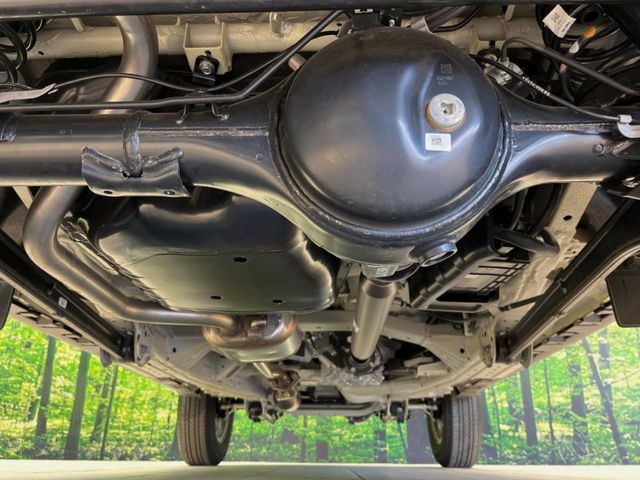 SUZUKI JIMNY NOMADE 2025 Image 31