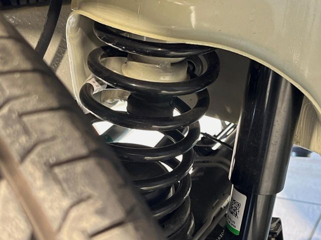 SUZUKI JIMNY NOMADE 2025 Image 31