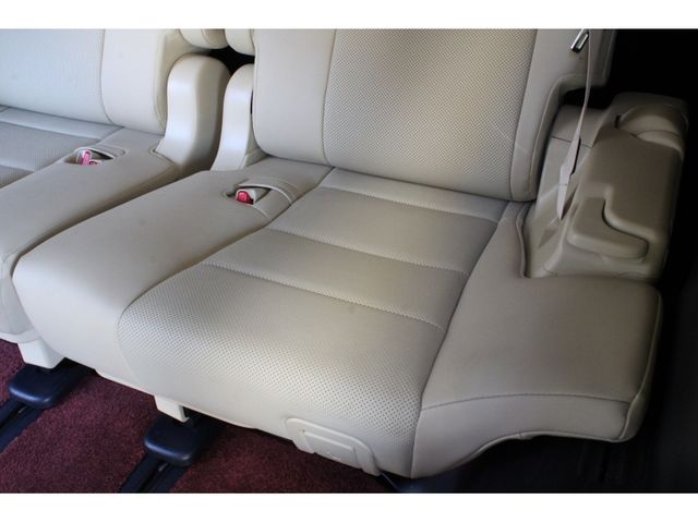 TOYOTA ALPHARD 2019 Image 31