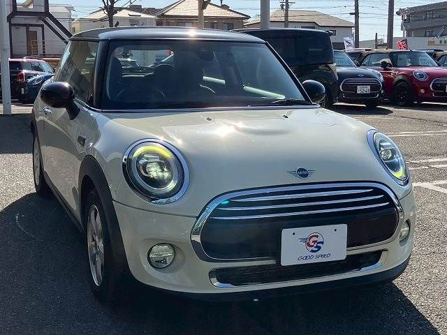 BMW MINI COOPER D 2019 Image 31