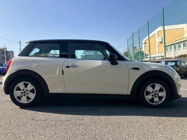 BMW MINI COOPER D 2019 Image 31