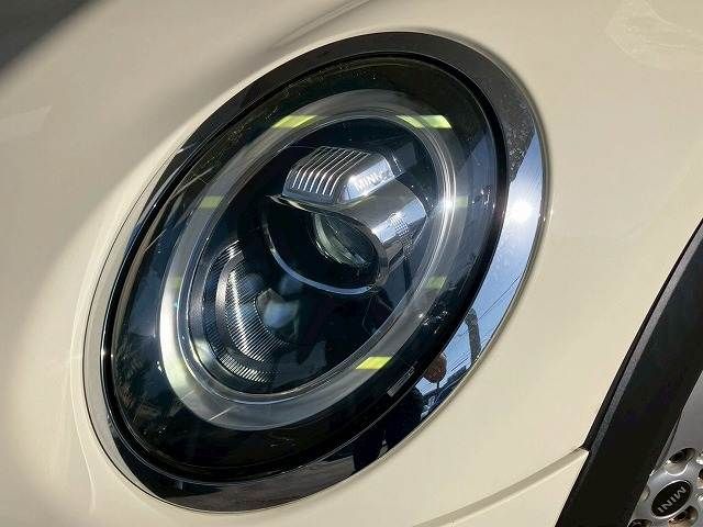 BMW MINI COOPER D 2019 Image 31