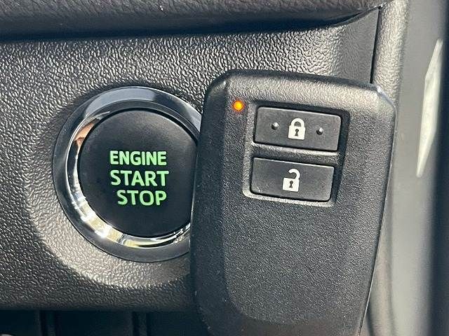 TOYOTA HIACE WAGON 4WD 2020 Image 31