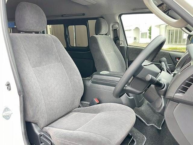 TOYOTA HIACE WAGON 4WD 2020 Image 31