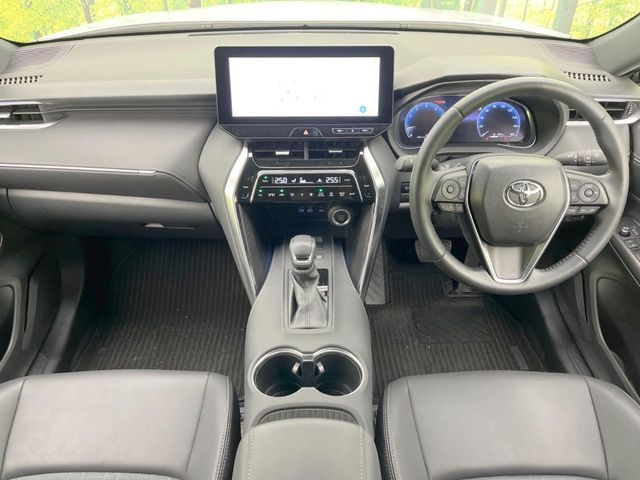 TOYOTA HARRIER 2WD 2023 Image 31