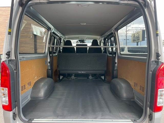 TOYOTA HIACE VAN 2WD 2020 Image 31