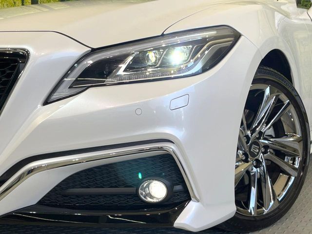 TOYOTA CROWN SEDAN HYBRID 2021 Image 31