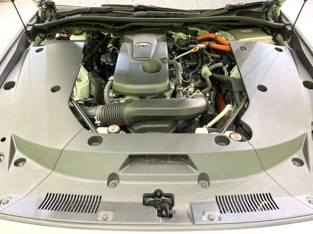 TOYOTA CROWN SEDAN HYBRID 2021 Image 31