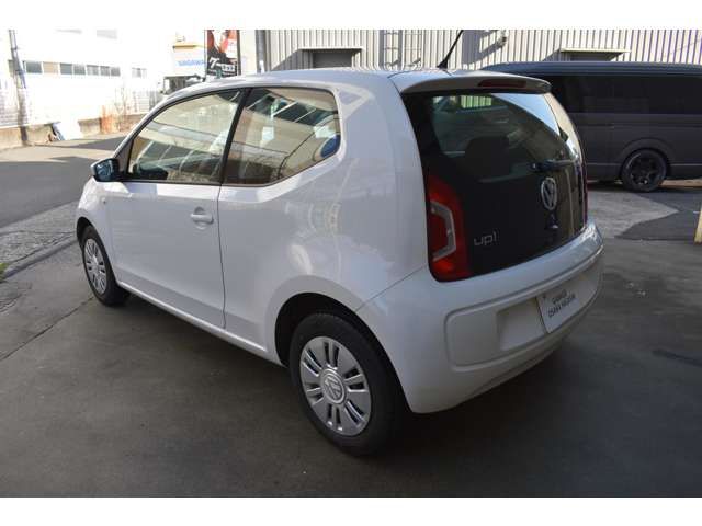 VOLKSWAGEN UP! 2013 Image 31