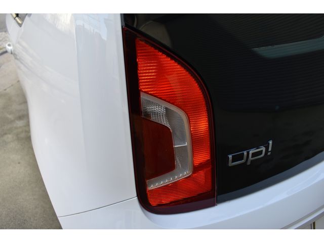 VOLKSWAGEN UP! 2013 Image 31