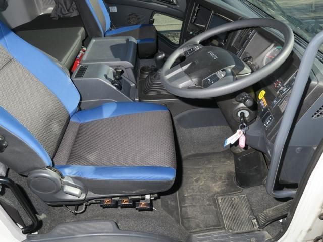 ISUZU GIGA 2020 Image 31