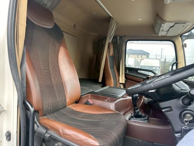 HINO PROFIA 2019 Image 31