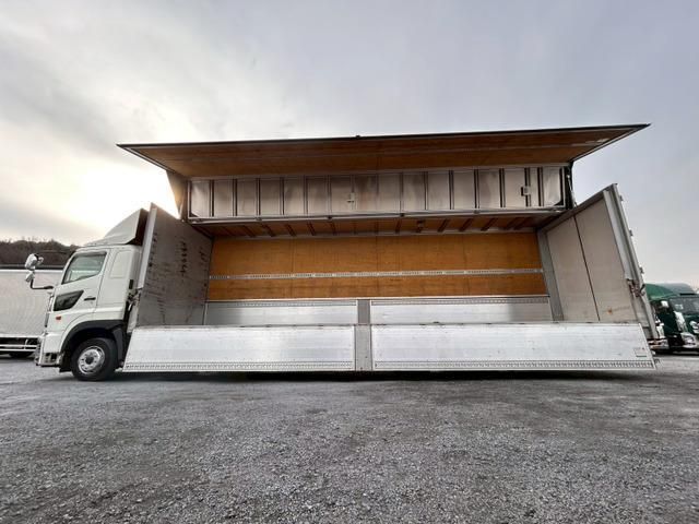 HINO PROFIA 2019 Image 31