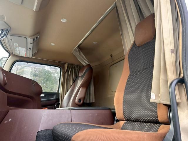 HINO PROFIA 2019 Image 31