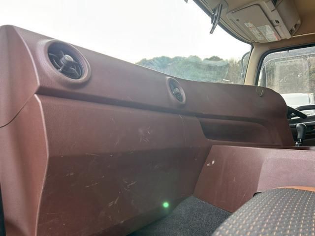 HINO PROFIA 2019 Image 31