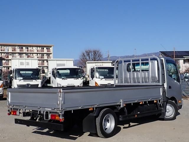 TOYOTA DYNA 2017 Image 31