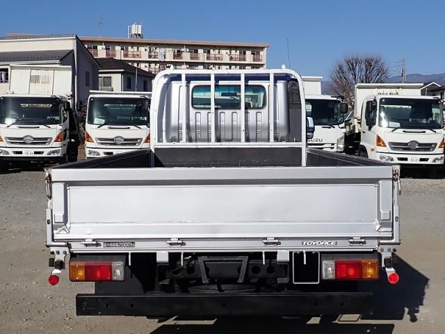 TOYOTA DYNA 2017 Image 31