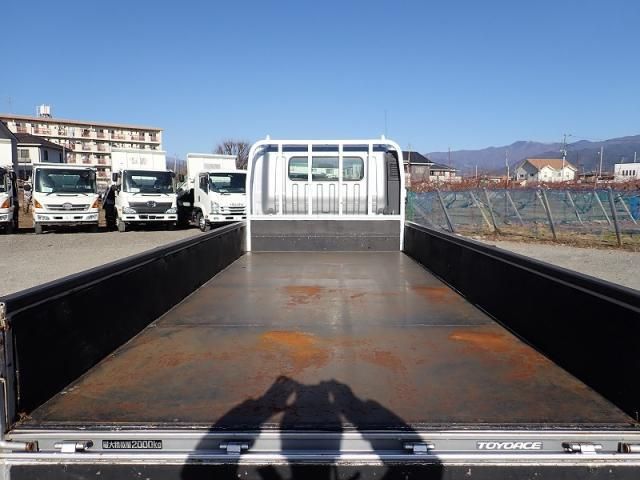 TOYOTA DYNA 2017 Image 31