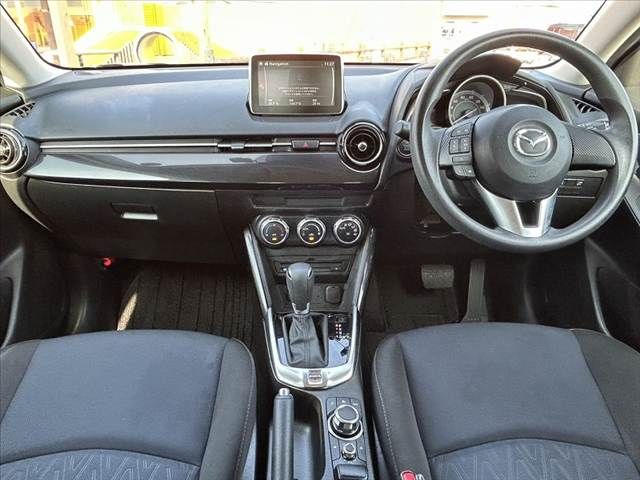 MAZDA DEMIO 2015 Image 31