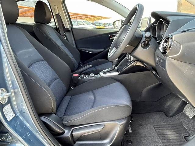 MAZDA DEMIO 2015 Image 31