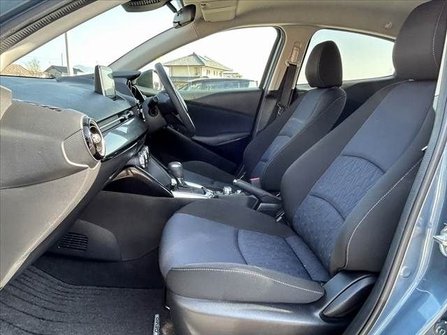 MAZDA DEMIO 2015 Image 31