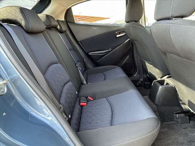 MAZDA DEMIO 2015 Image 31