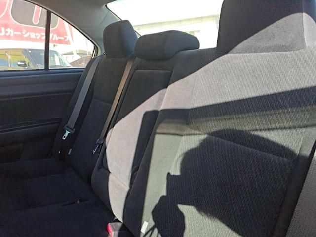 TOYOTA COROLLA AXIO 2015 Image 31