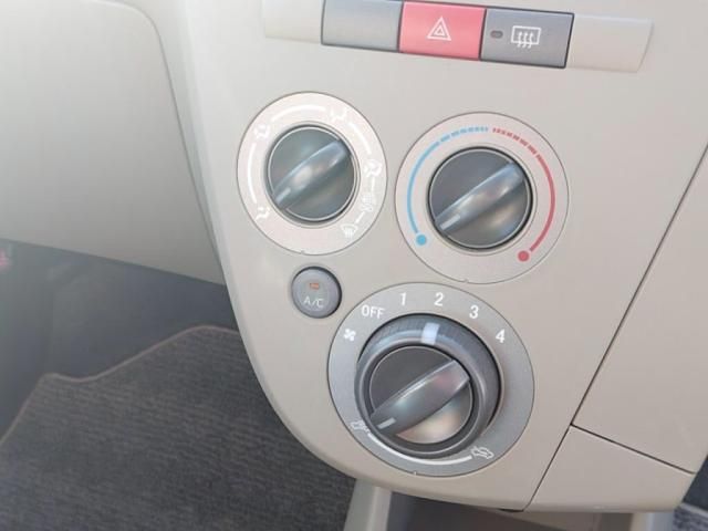 DAIHATSU MIRA 4WD 2011 Image 31