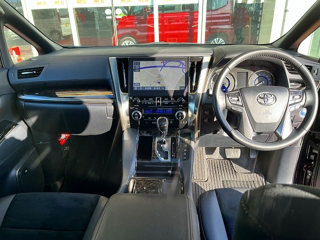 TOYOTA ALPHARD HYBRID 4WD 2022 Image 31