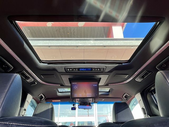 TOYOTA ALPHARD HYBRID 4WD 2022 Image 31