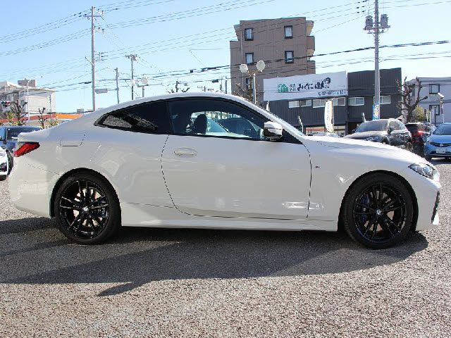 BMW 4SERIES COUPE 2020 Image 31