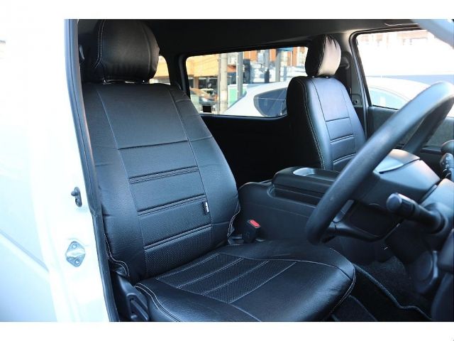 TOYOTA HIACE WAGON 4WD 2020 Image 31