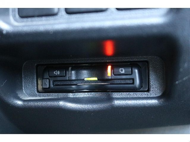 TOYOTA HIACE WAGON 4WD 2020 Image 31