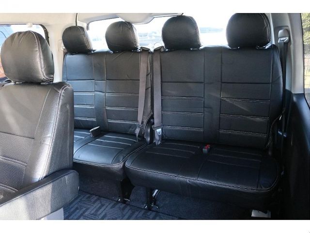 TOYOTA HIACE WAGON 4WD 2020 Image 31