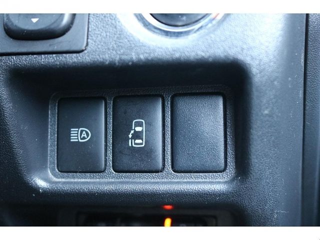 TOYOTA HIACE WAGON 4WD 2020 Image 31