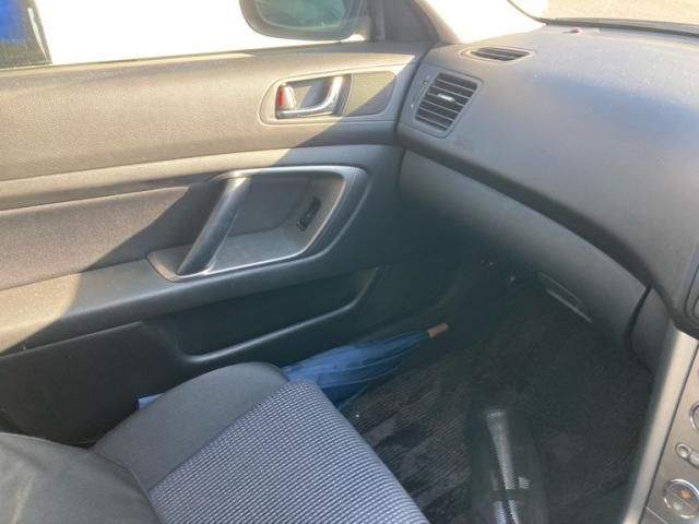 SUBARU LEGACY OUTBACK 2005 Image 31