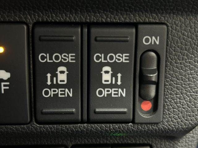 HONDA FREED HYBRID 2017 Image 31