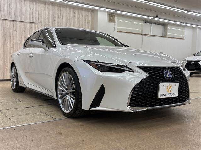 TOYOTA LEXUS IS300H 2020 Image 31