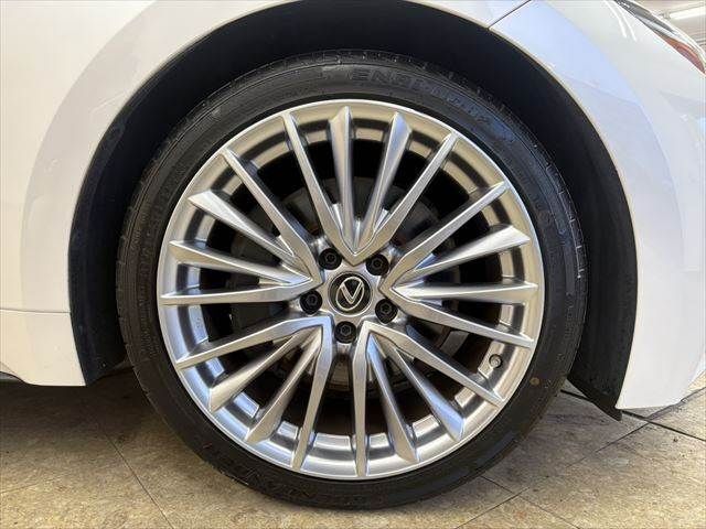 TOYOTA LEXUS IS300H 2020 Image 31