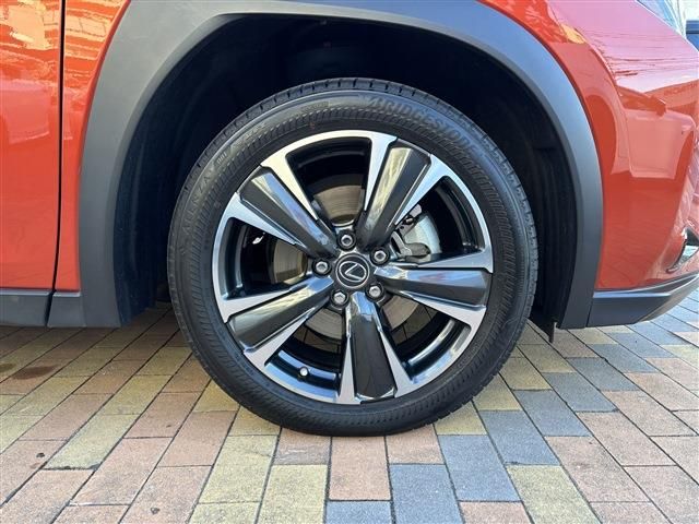 TOYOTA LEXUS UX250H 2023 Image 31