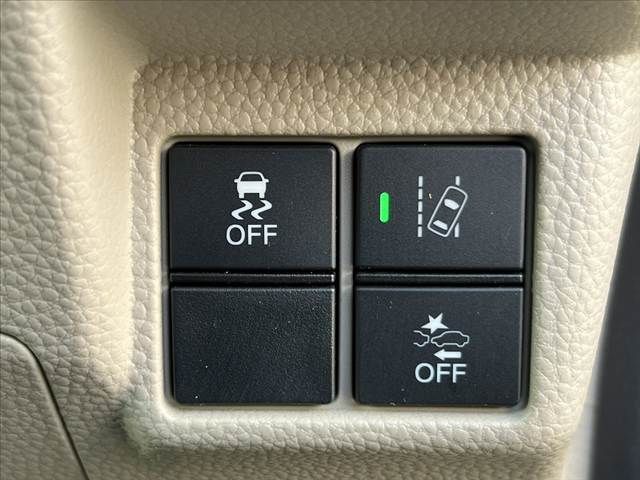 HONDA N BOX 2020 Image 31